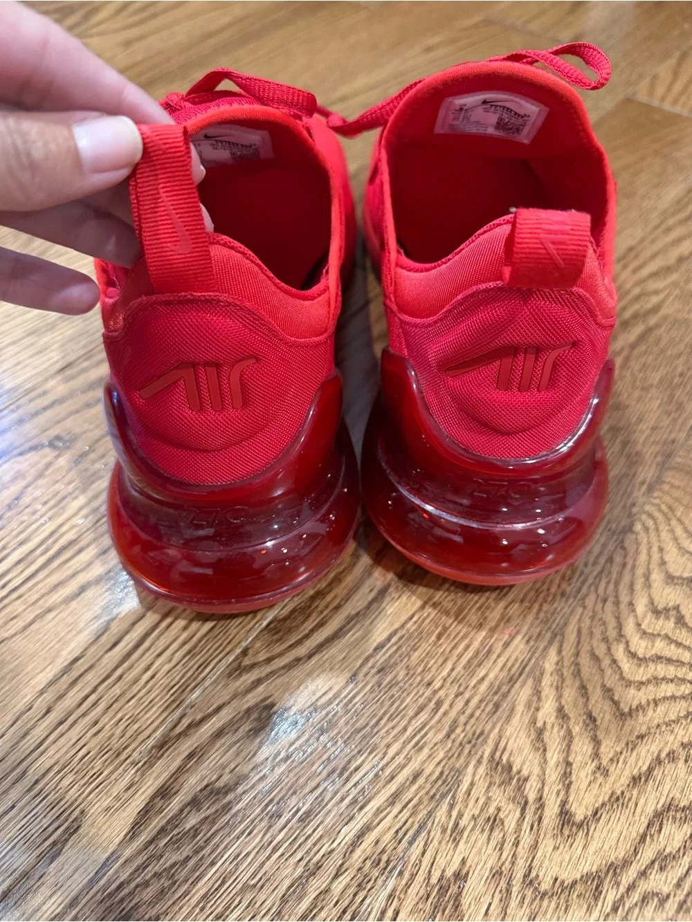 Nike Air Max 270, Men’s Size 9